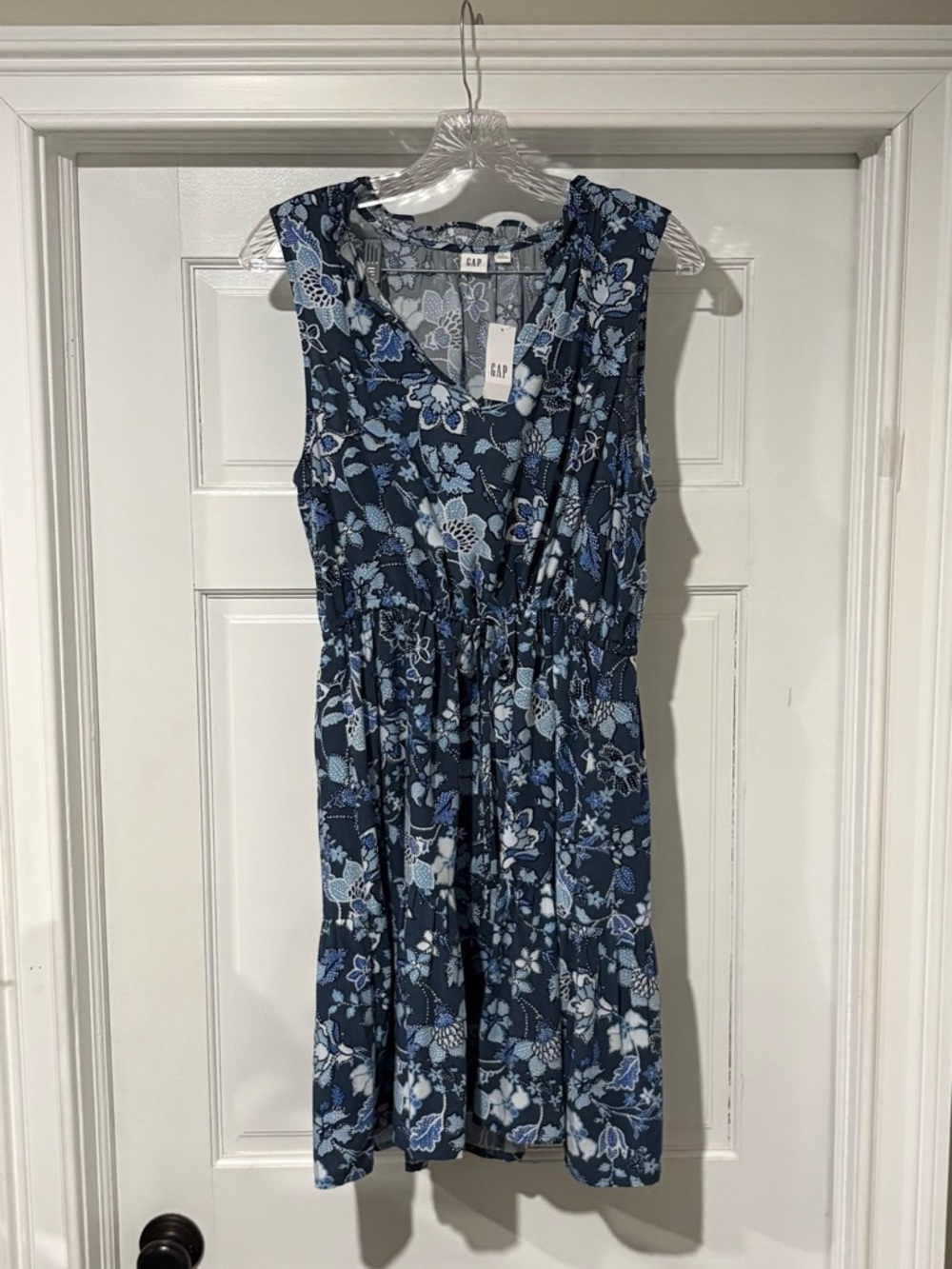 NWT GAP Large Blue Floral V-Neck Midi Dress